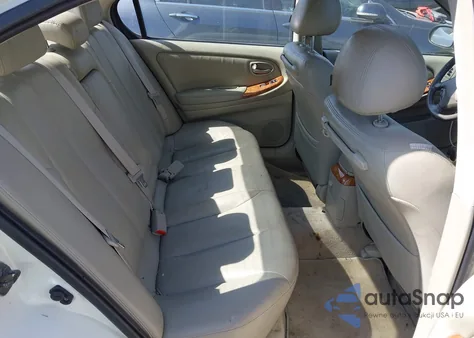 2002 Infiniti I35 Luxury z USA, uszkodzony, nr VIN JNKDA31A72T019247